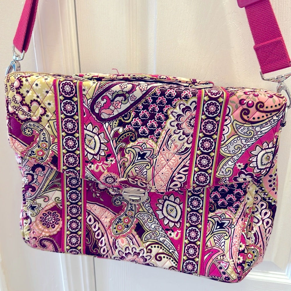 Vera Bradley pink paisley laptop case